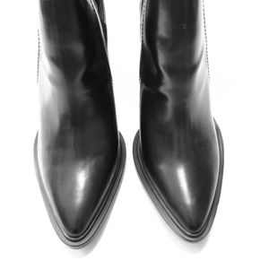 Zara black pointed toe booties